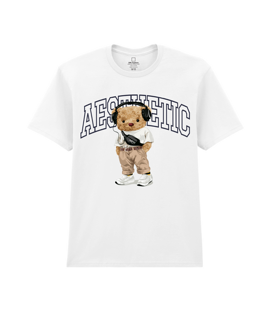 "Aesthetic Bear Streetwear T-Shirt | Trendy Urban Graphic Tee"